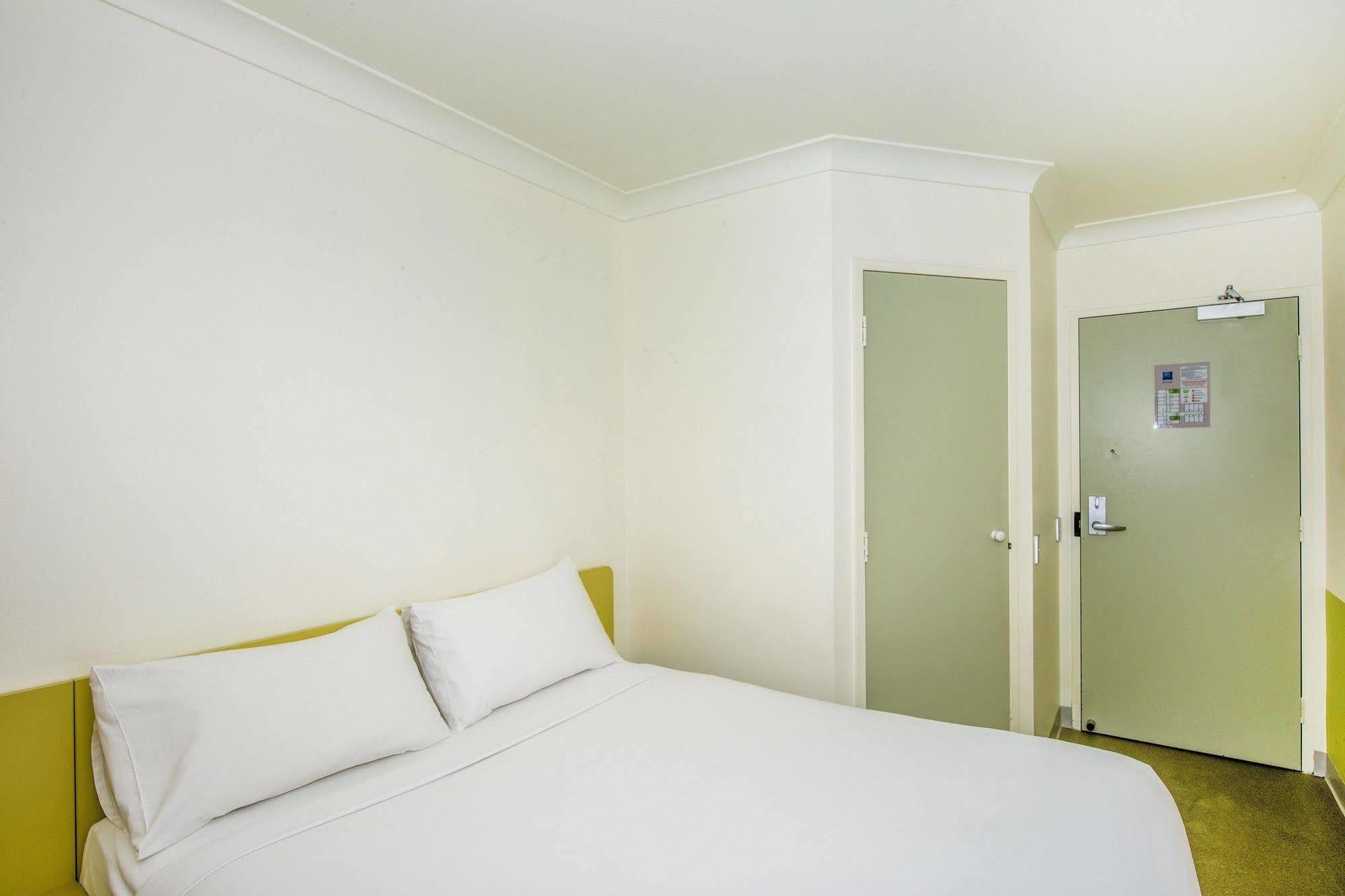 ไอบิส บัดเจ็ต วินด์เซอร์ บริสเบน Hotel ภายนอก รูปภาพ